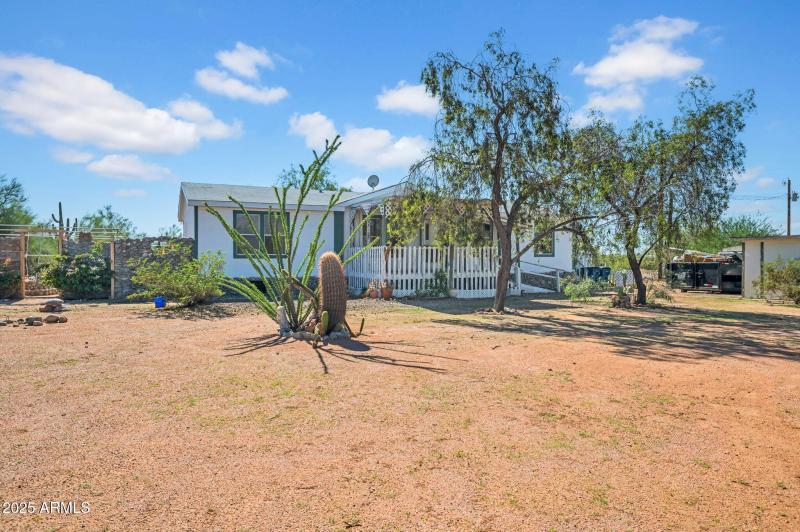 3-web-or-mls-767 Lost Dutchman-3