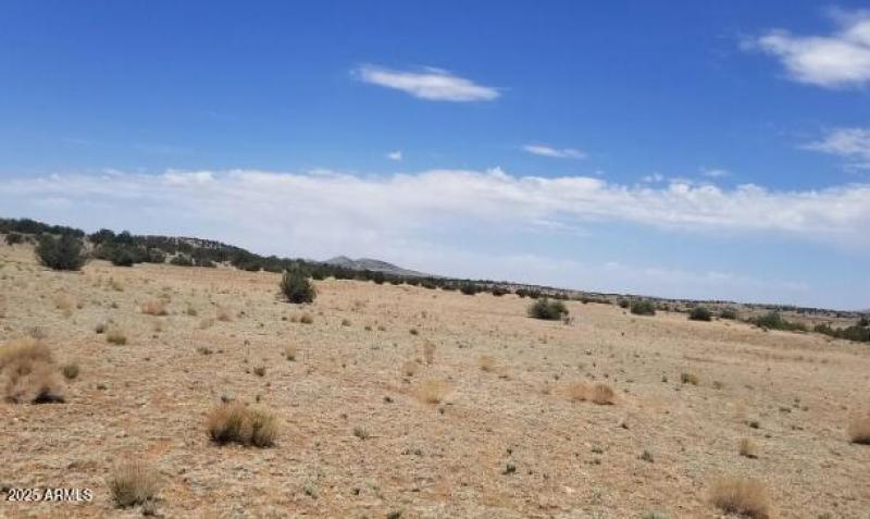 42700 W Hard Rock WAY