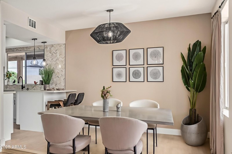 Virtually Staged Dining Space