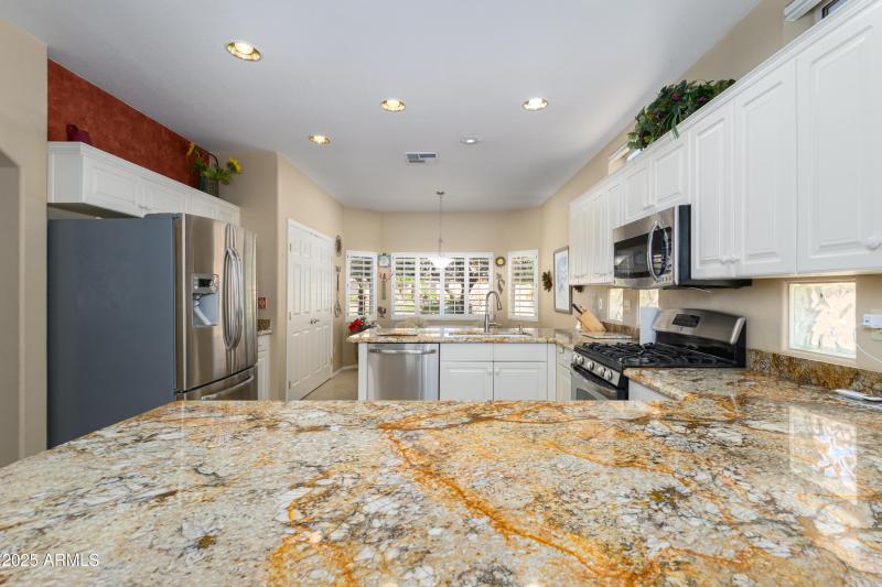 GRANITE COUNTERS