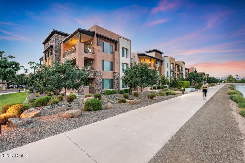 AZ Canal Path 25 mile long