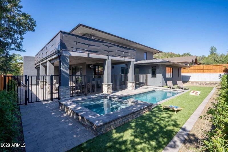 20231019223909356369000000-o