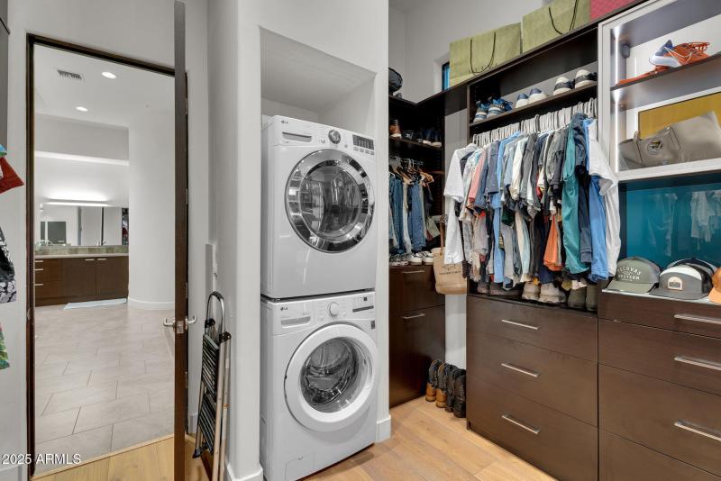 Stacked washer/dryer in primary closet
