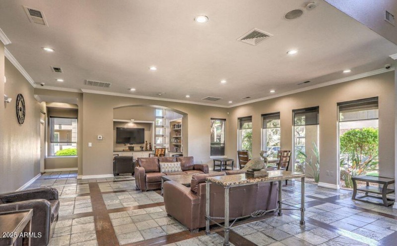 Plaza community center