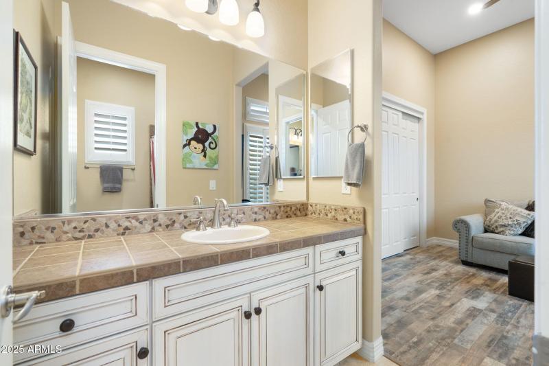 64-web-or-mls-DSC08513