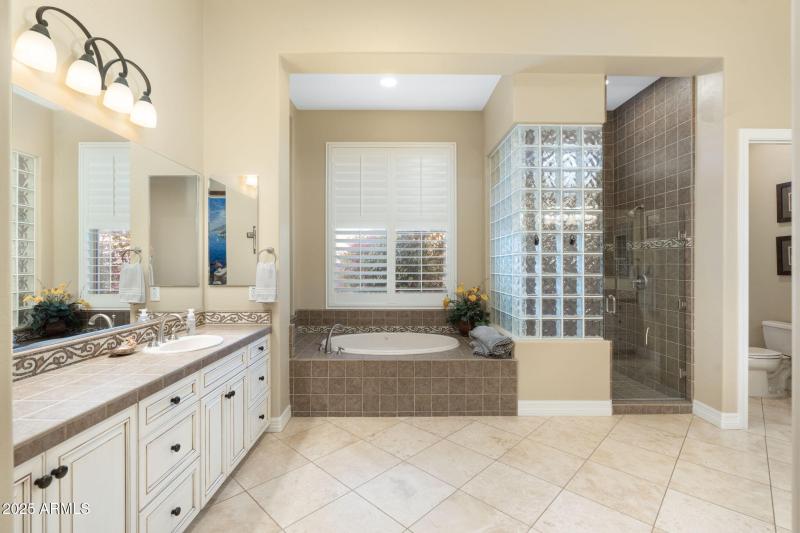 70-web-or-mls-DSC08542