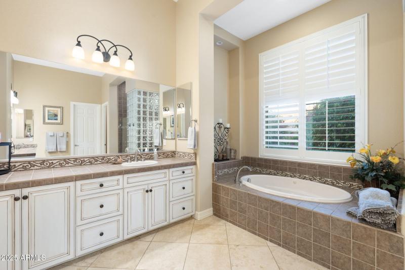 72-web-or-mls-DSC08550