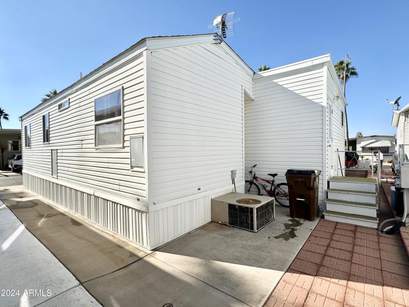 SO MUCH BACK PATIO SPACE