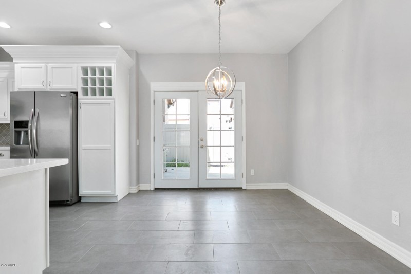 26313 N Babbling Brook - Interior-18