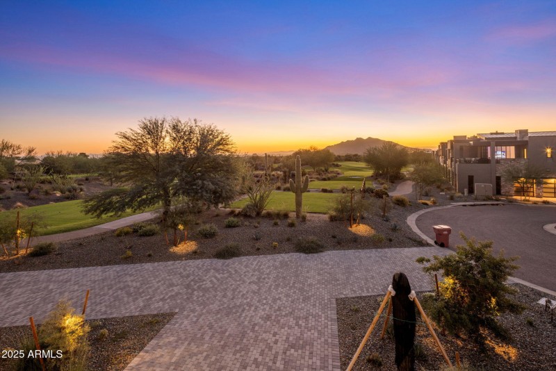 64-web-or-mls-IMG_4958