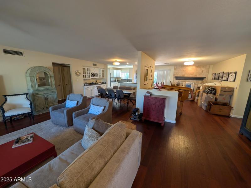 PXL_20251020_165602483