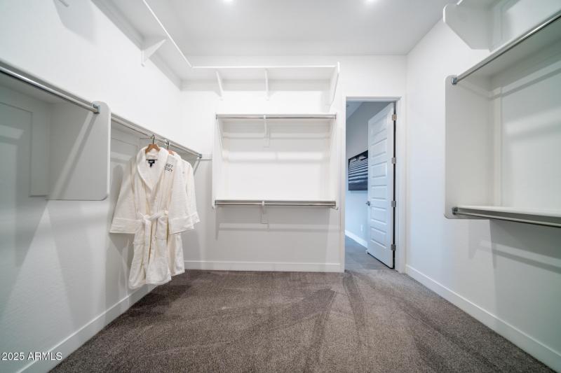 3830 S Gladiolus Circle