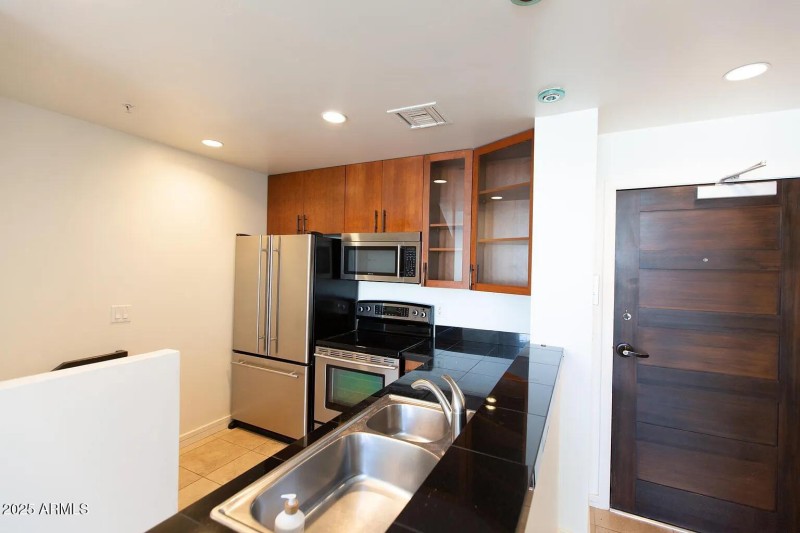 fa7b75218b8b1e333290710e0c862d90-uncropp