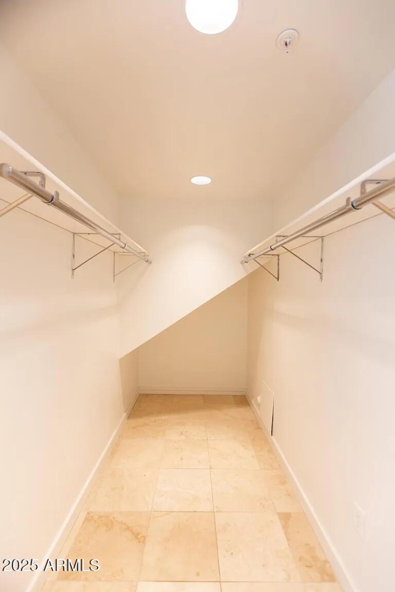 21ec995a2a62e1d6d9ada3a40476a397-uncropp