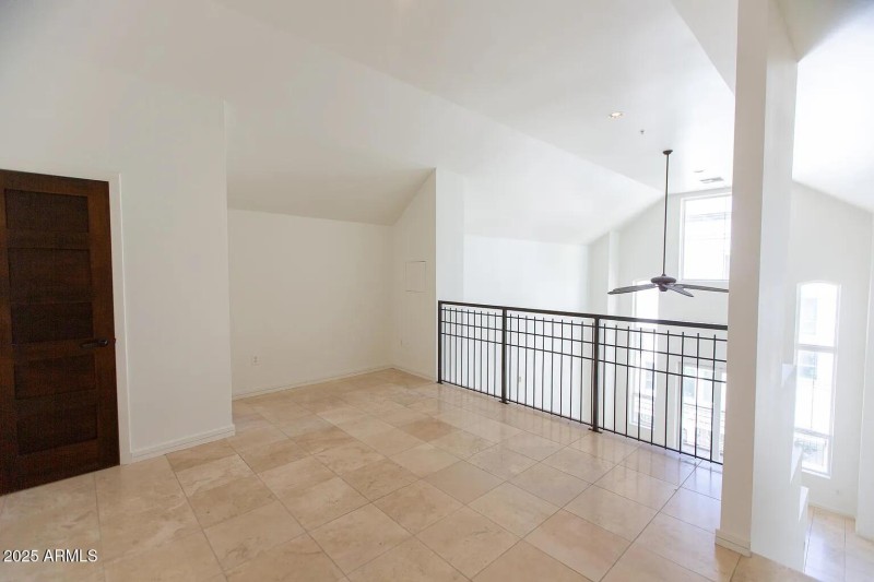 db1405879c1696d1354dcbc6826f7a32-uncropp