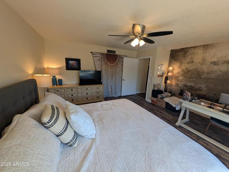 PXL_20251020_165739818