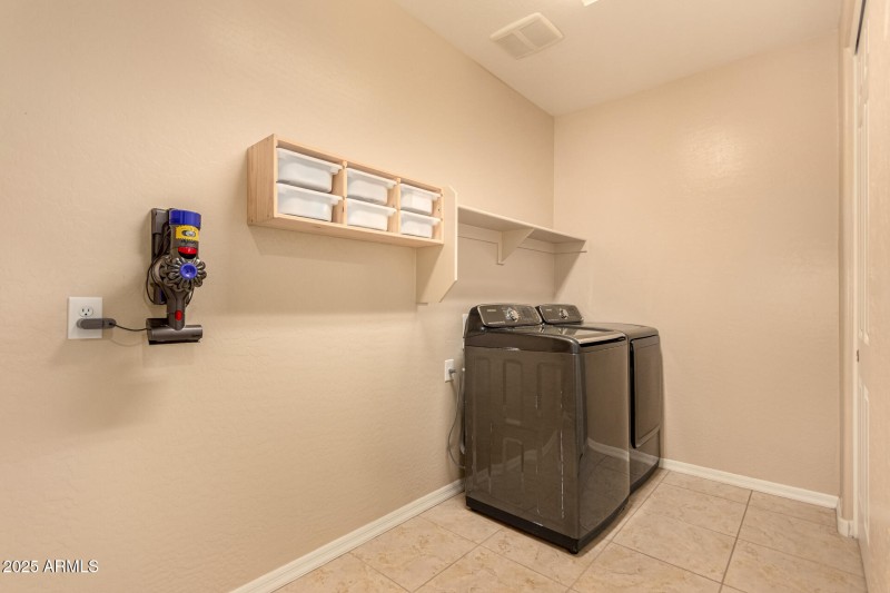 Large Laundry Room