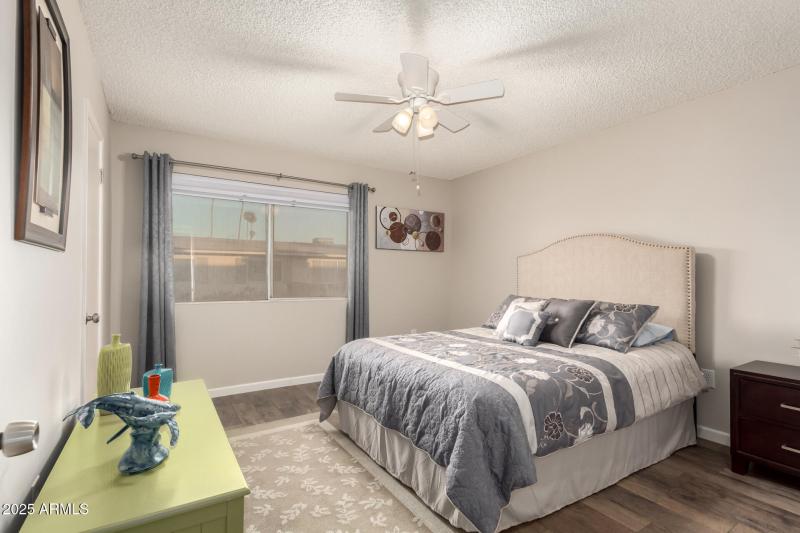 2nd Bedroom Cellular Day/Night Shades