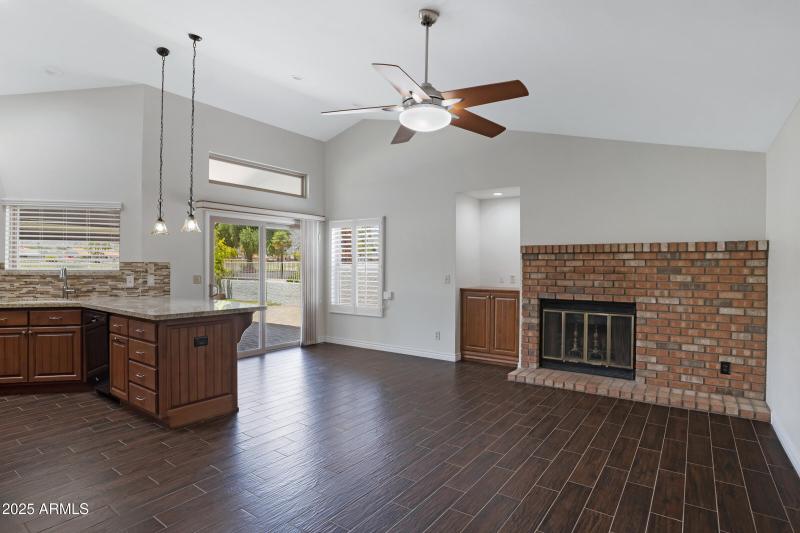 13 13010 S 42nd St-13