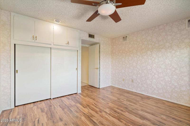 Guest Bedroom with Split Floor Plan