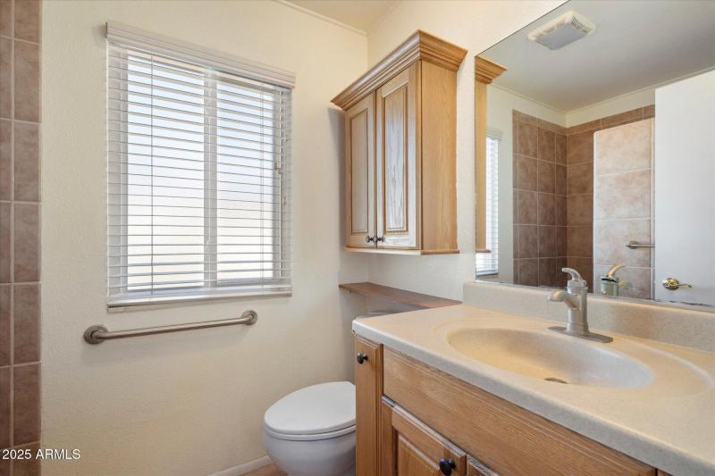 Primary Bathroom, Shower bars and Seat