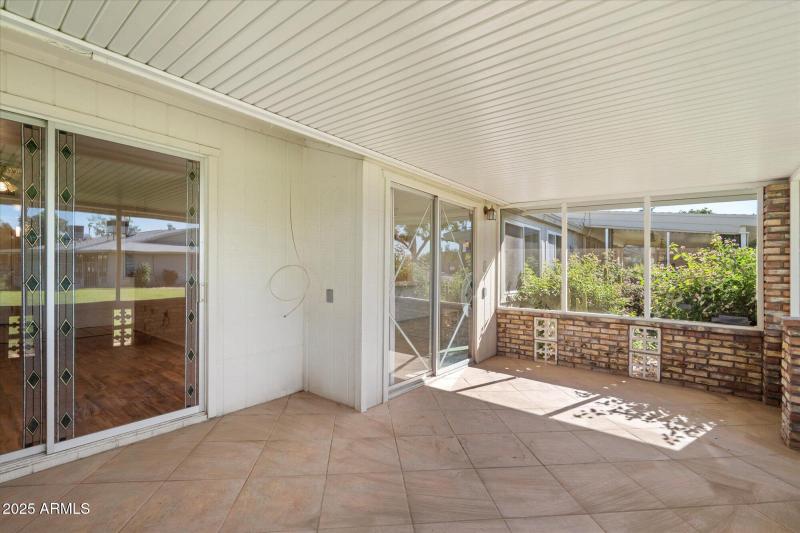 Arizona Room with Tile Flooring