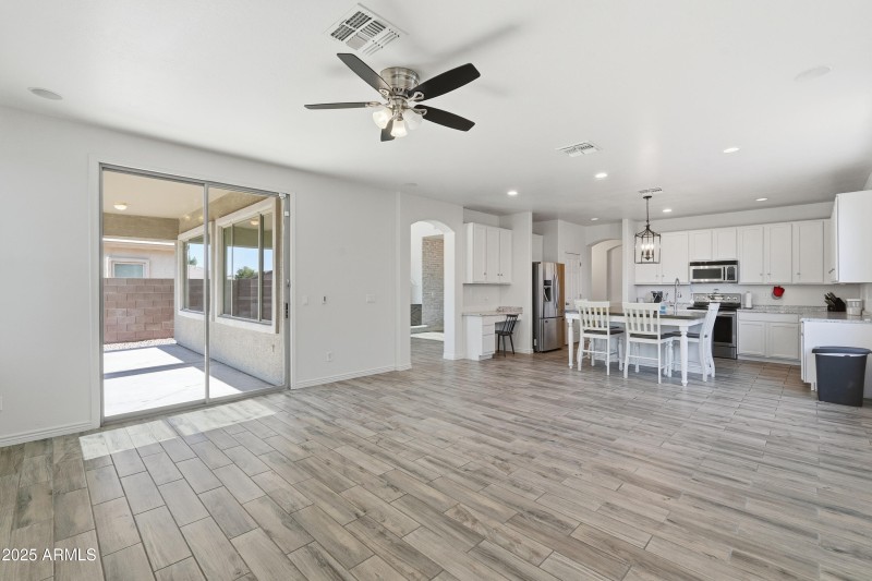 Kitchen/Family Room