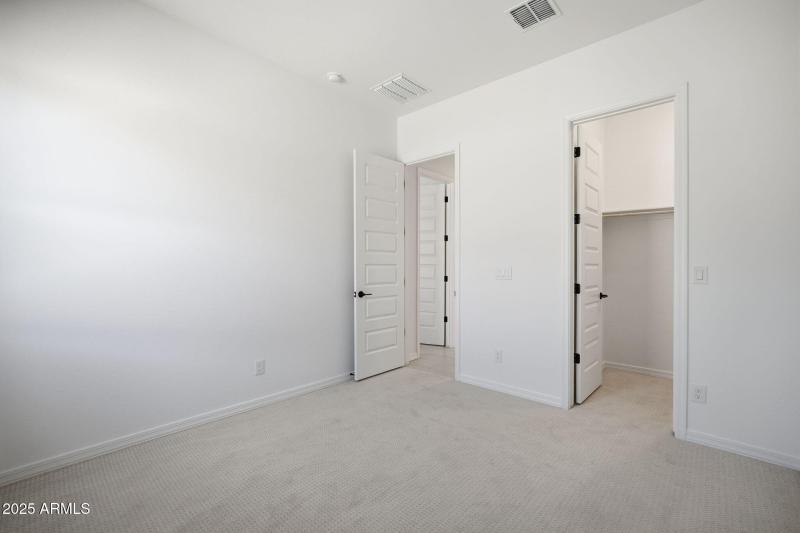 34-web-or-mls-038_ListerPros