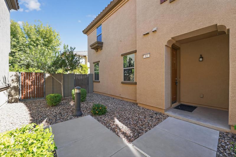 31) 64229-69003231cf742