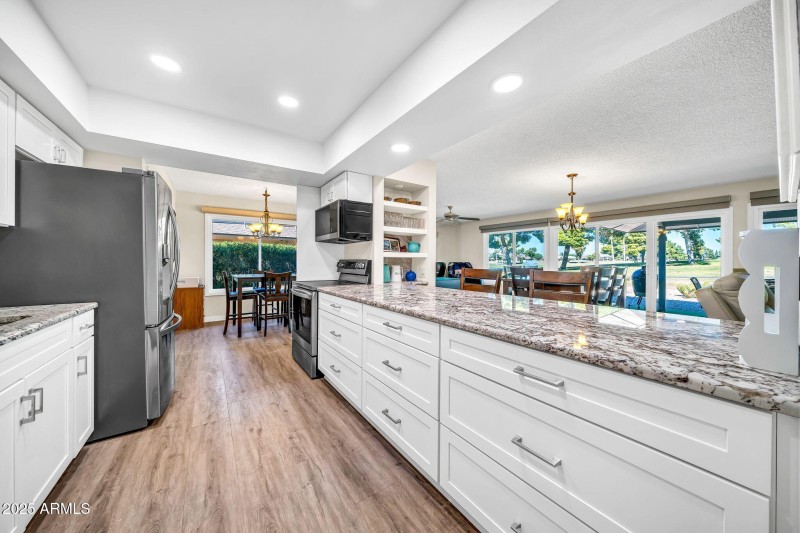 13014 W Desert Glen Dr-19