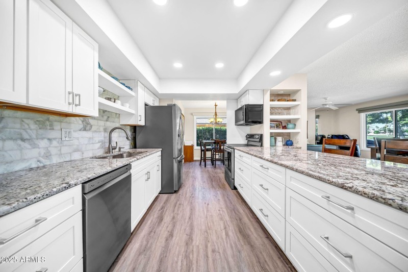 13014 W Desert Glen Dr-20