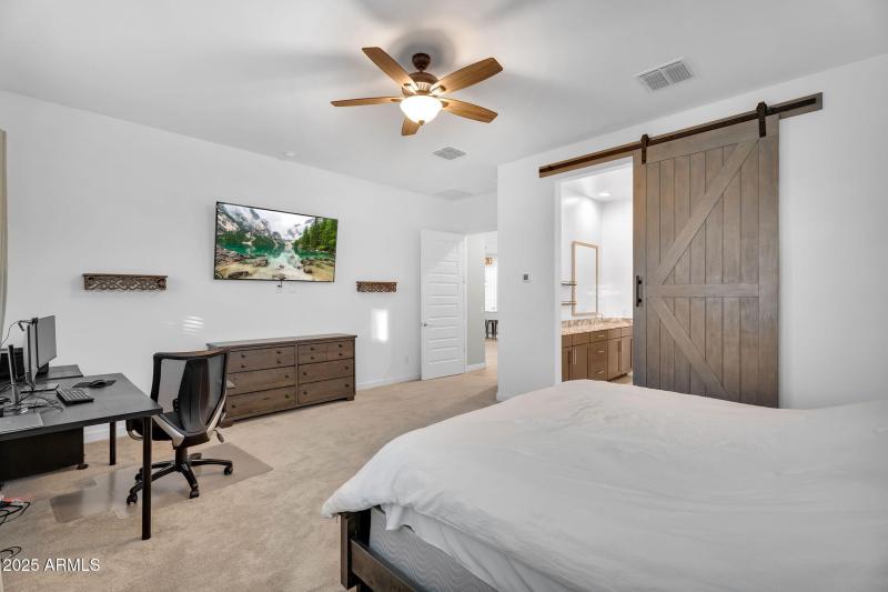 LARGE PRIMARY (BEDROOM 1)