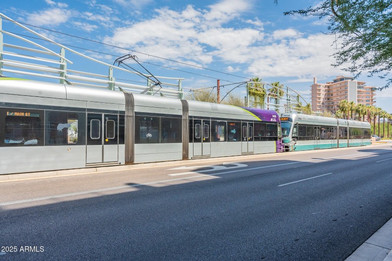 Light Rail steps away !