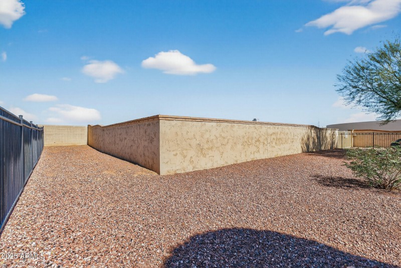 46_13126_W_Junipero_Dr46_mls