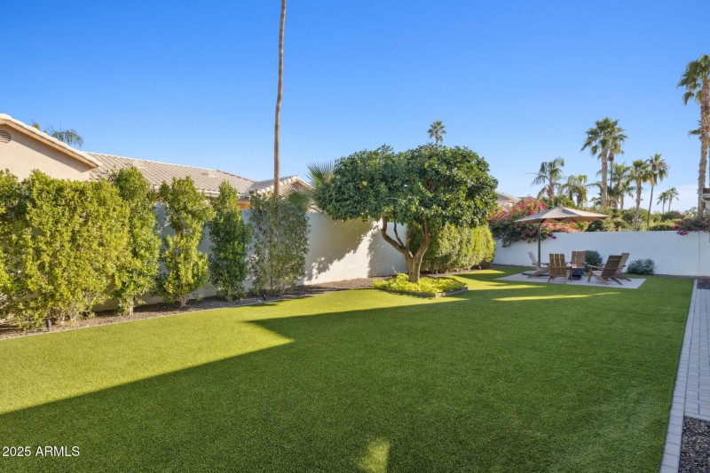 41-web-or-mls-8894-e-wood-dr