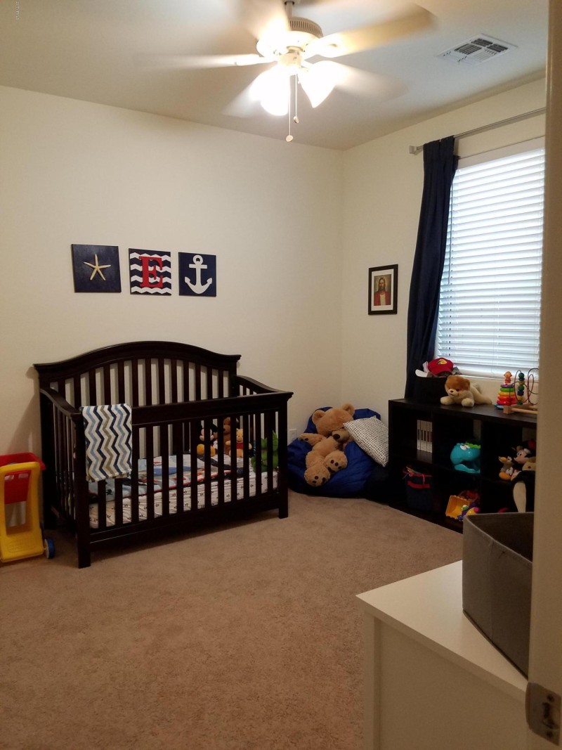 3RD BR W/FAN AND LITE