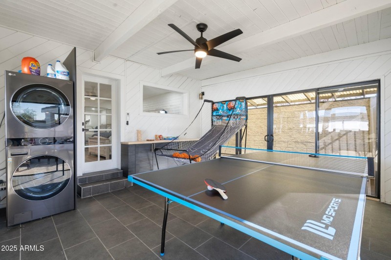 13-web-or-mls-PML09233