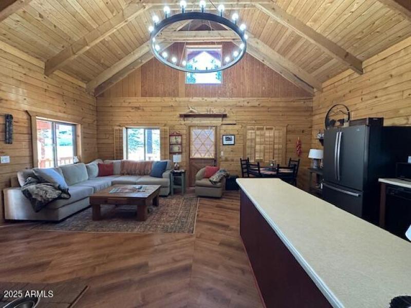 Wow! Great living Rm/Kitchen/DR