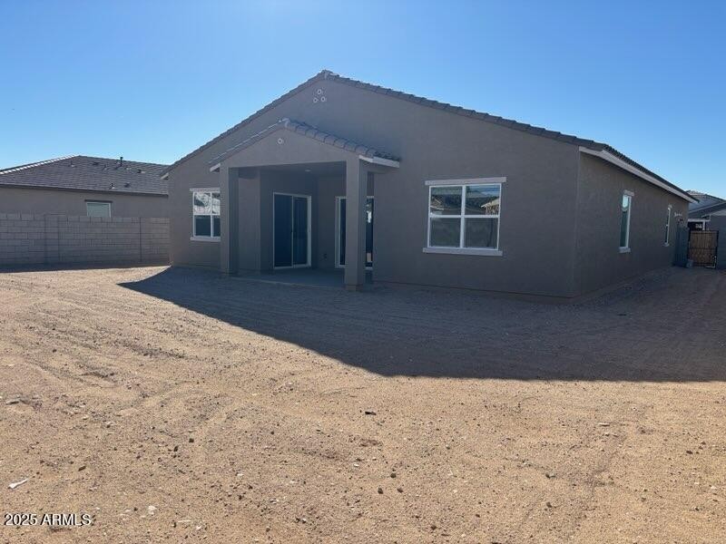 17616 W MARIPOSA Drive