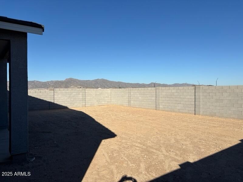 17628 W MARIPOSA Drive