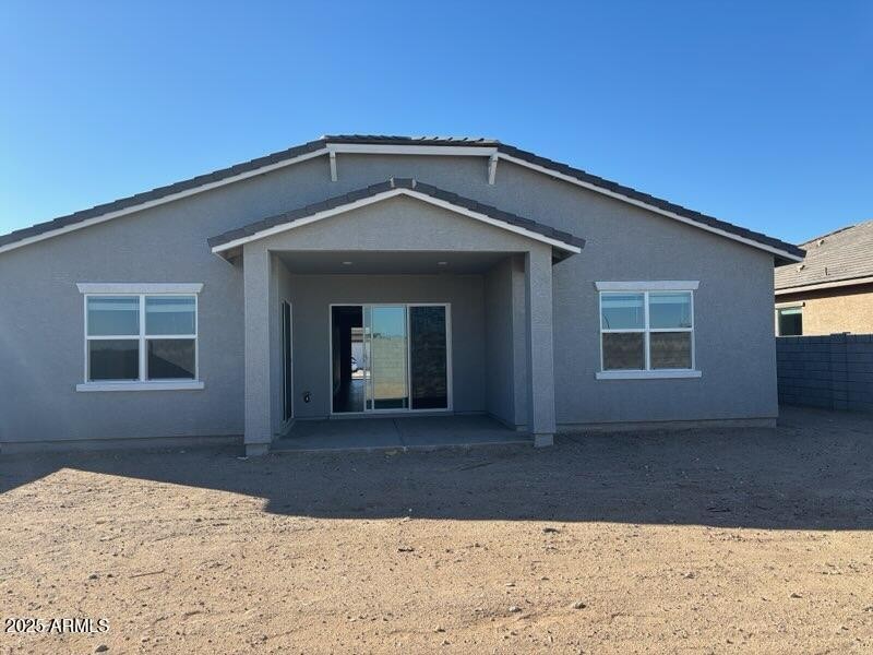 17628 W MARIPOSA Drive