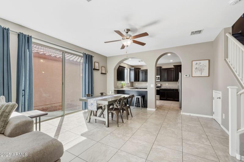 004___2937 N 71st Pl