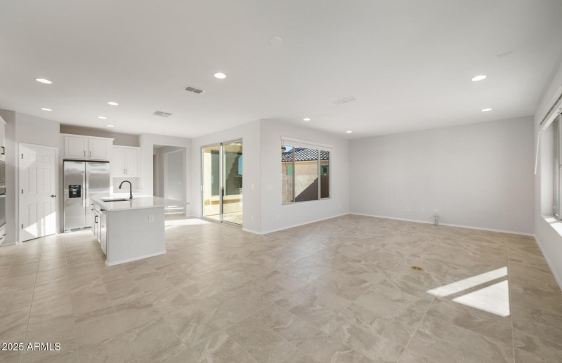 Kitchen/Cafe/Gathering Room