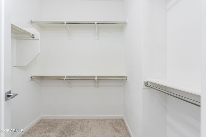 724 E Lark St UNIT 102 - 20