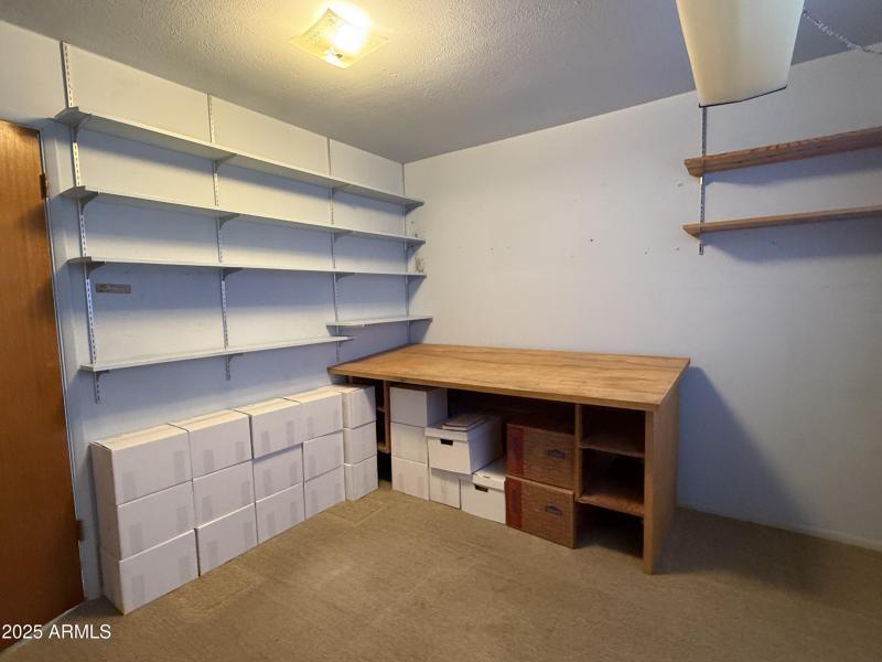 1DD80FF9-BF9F-4F46-BDFA-C4E4BDDA8E04