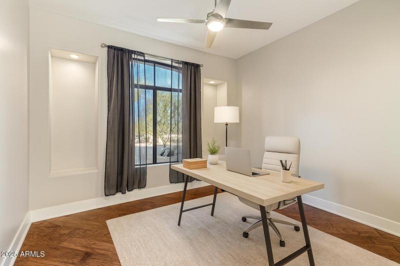 Front Bedroom/Office