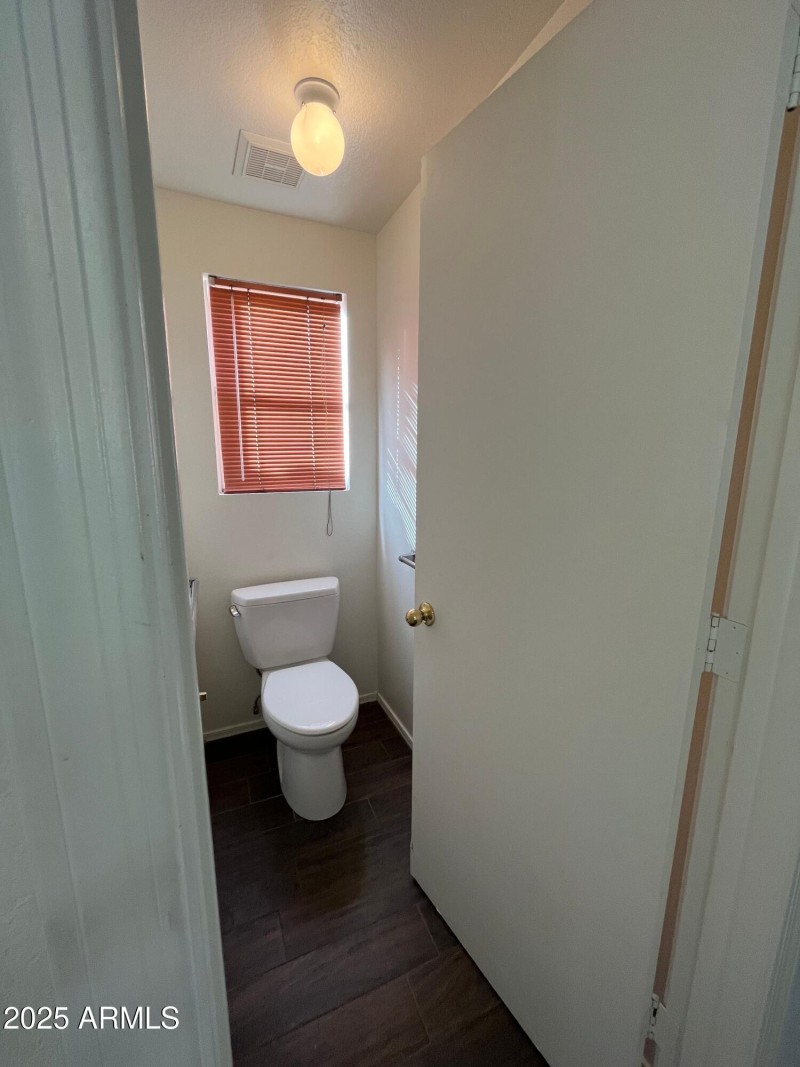 4BF59A8B-C226-4163-9FFA-BF570AE8DBD2