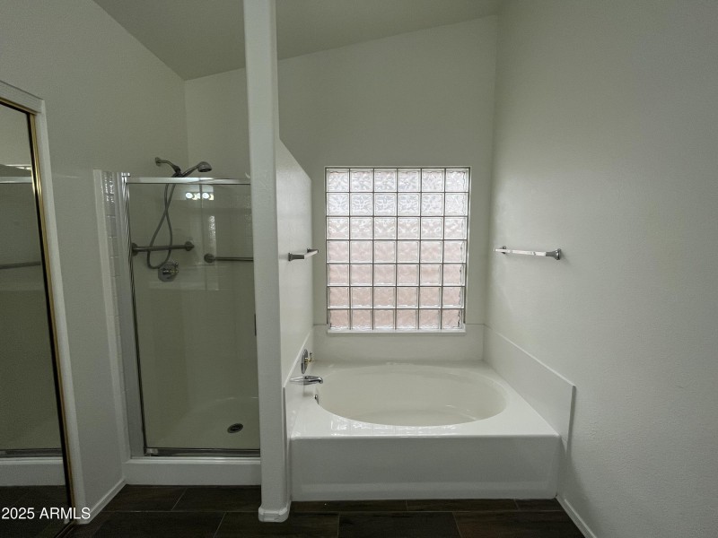 4463459F-B00D-4A6B-9A57-490FF4AD1D77