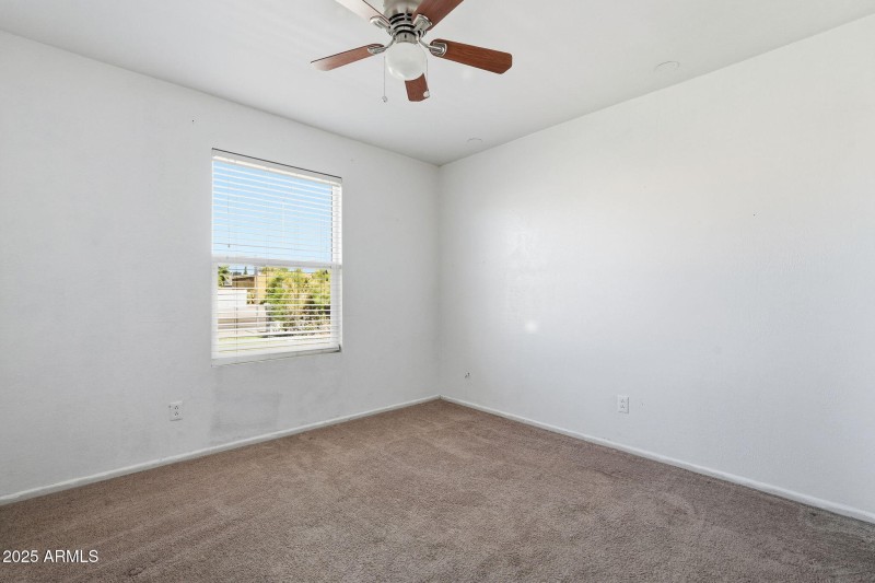 37-web-or-mls-038_ListerPros