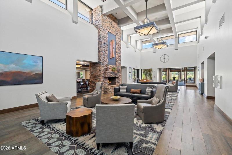 Country Club Main Entry